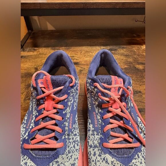 Brooks Launch 6‎ pink and blue Size 7.5 - Picture 5 of 13
